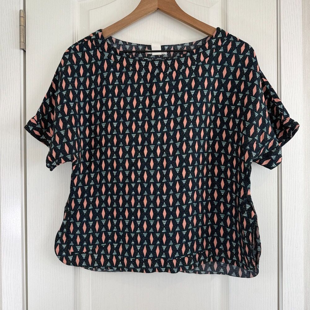 H&M Women's Short Sleeve Blouse Geometric Print Multicolor Size 4 *Flaw*